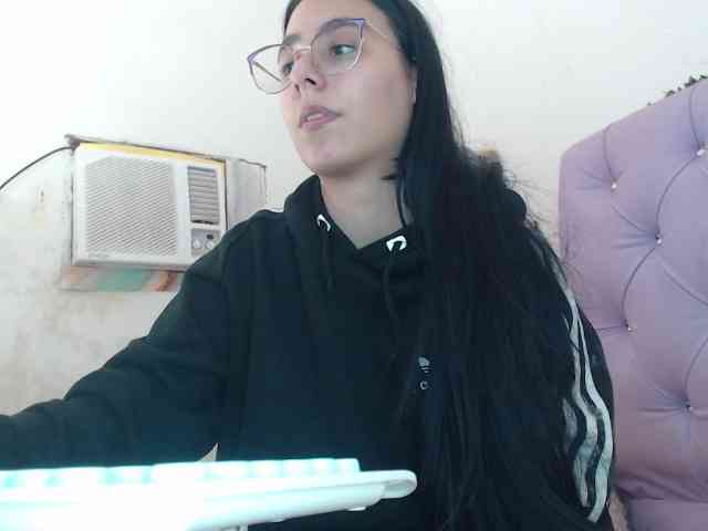Freyja-Garcez webcam