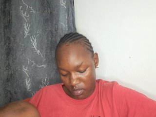 Hoelygrail Porn Show