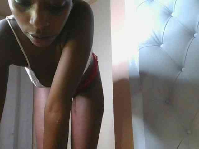 Hotpussyebony webcam