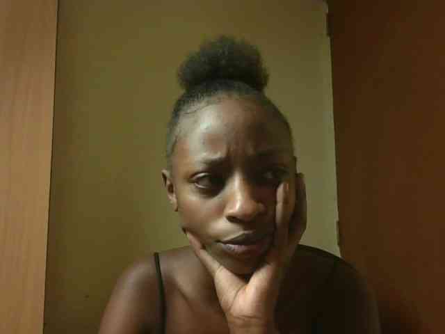 Hotpussyebony webcam