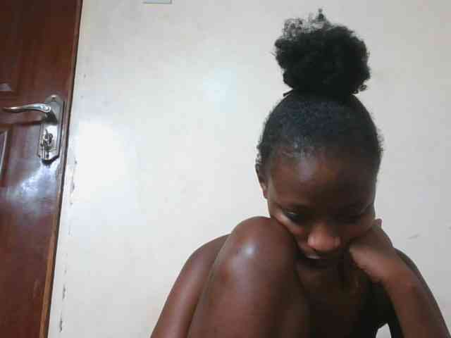 Hotpussyebony webcam