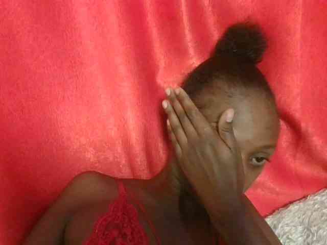 Hotpussyebony webcam