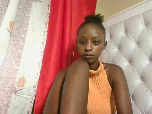 Hotpussyebony webcam