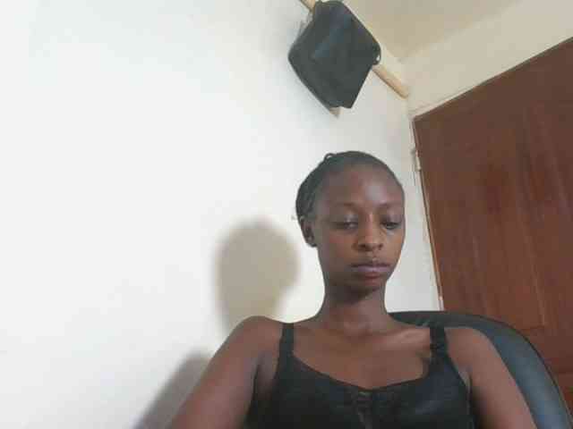 Hotpussyebony webcam