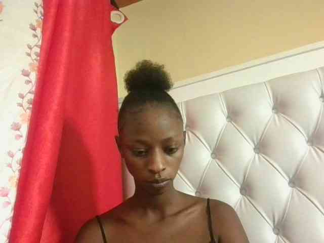 Hotpussyebony webcam
