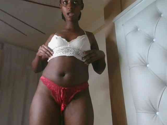 Hotpussyebony webcam