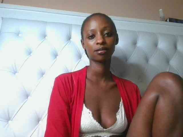 Hotpussyebony webcam