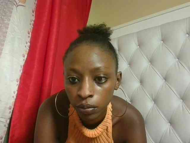 Hotpussyebony webcam