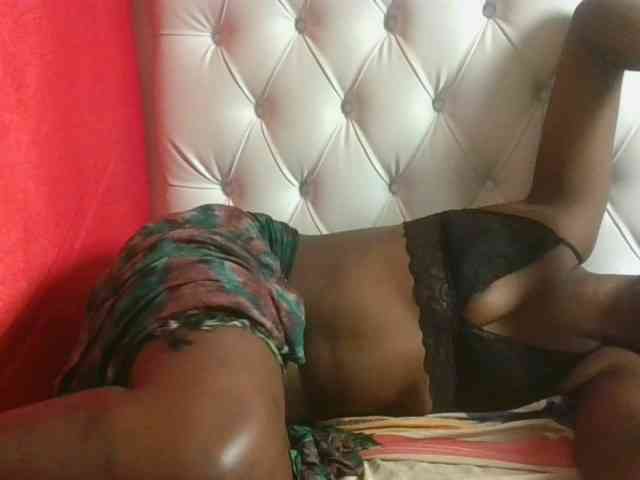 Hotpussyebony webcam