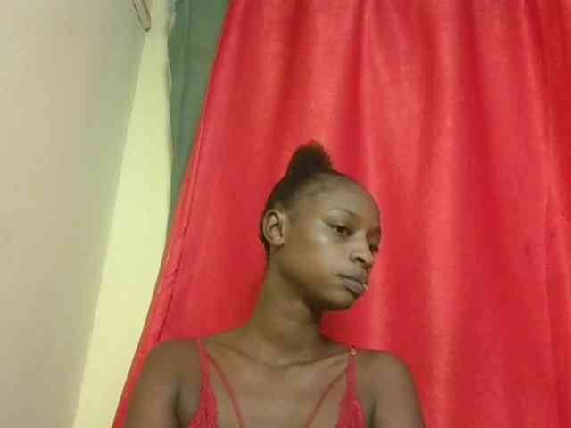 Hotpussyebony webcam