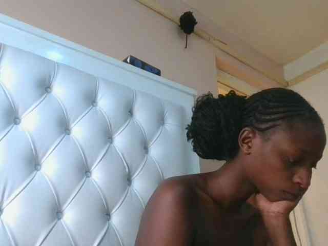 Hotpussyebony webcam