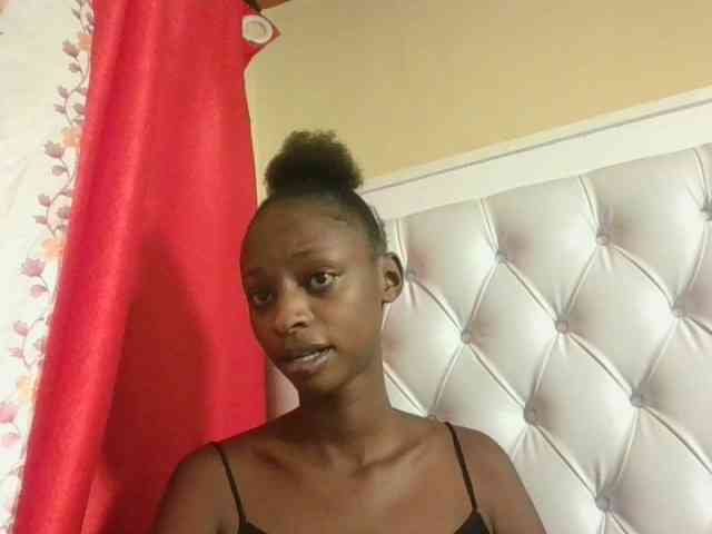 Hotpussyebony webcam