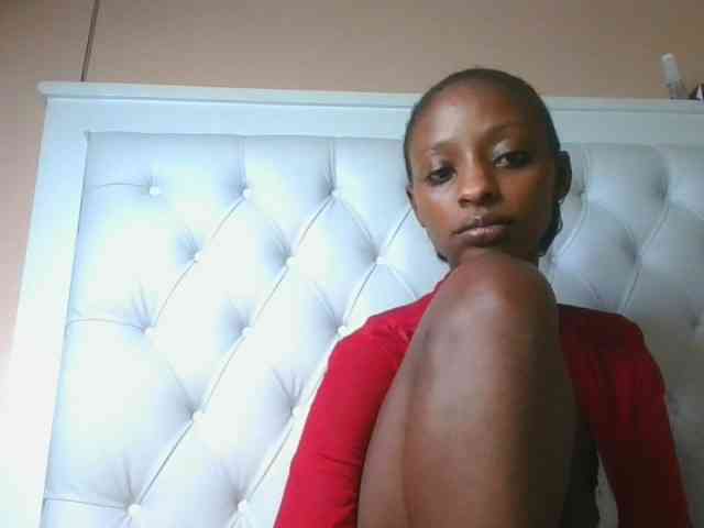 Hotpussyebony webcam