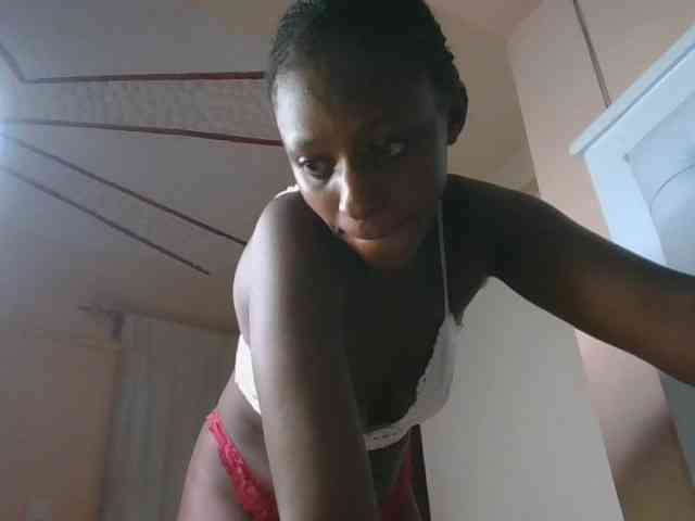 Hotpussyebony webcam