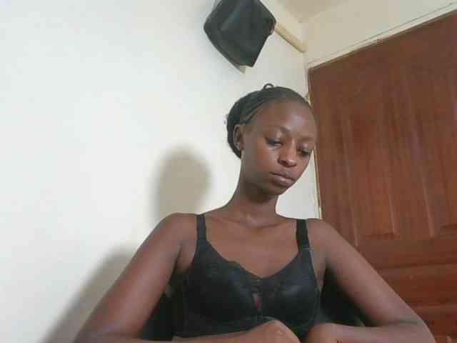 Hotpussyebony webcam