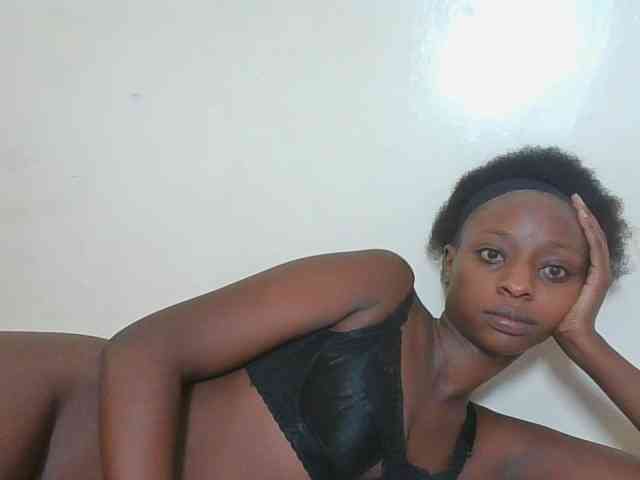 Hotpussyebony webcam