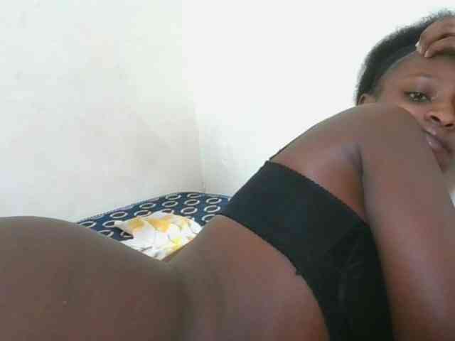 Hotpussyebony webcam