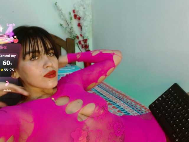 Taliax's BongaCams show and profile