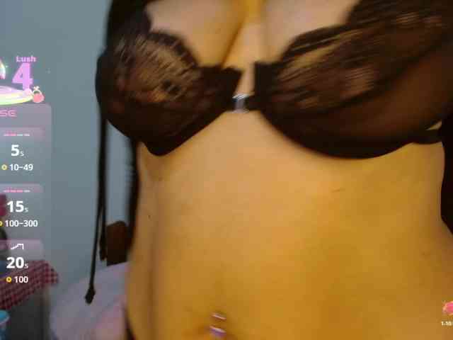 Lorraynesmith webcam