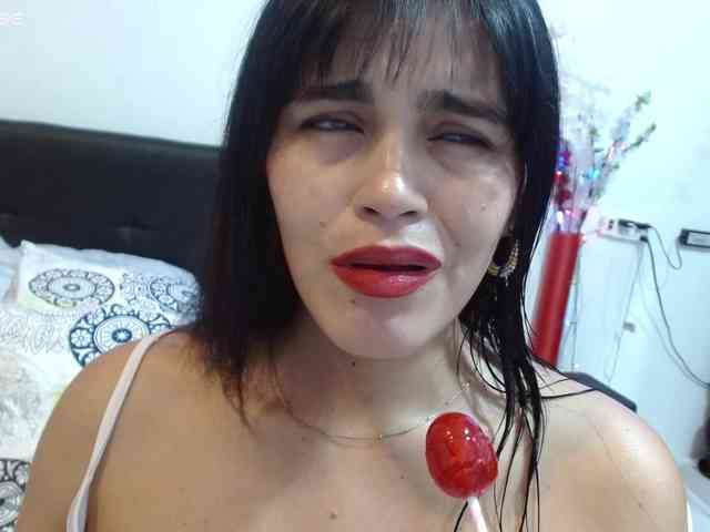 Lorraynesmith webcam