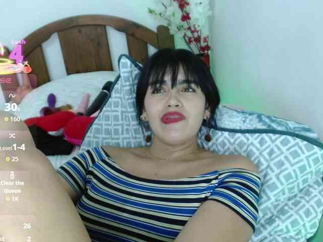 Lorraynesmith webcam