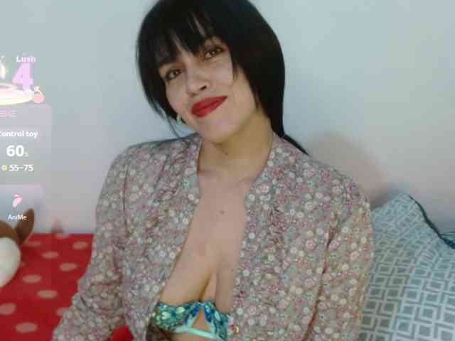 Lorraynesmith webcam