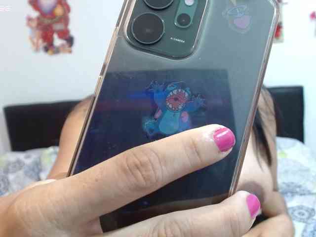 Lorraynesmith webcam