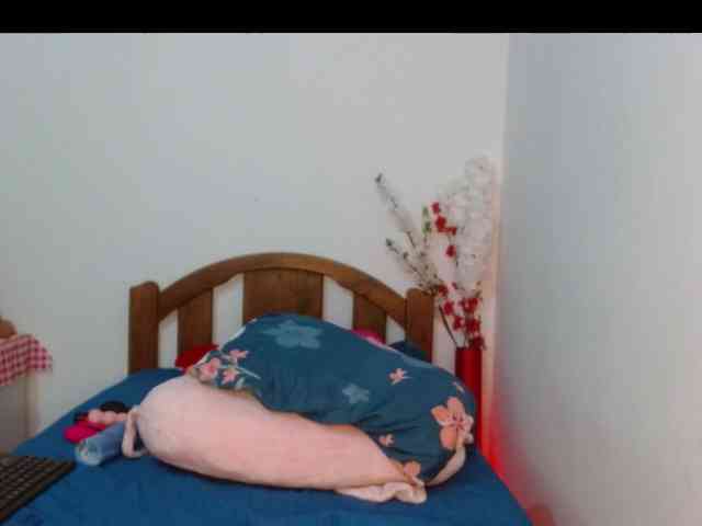 Lorraynesmith webcam