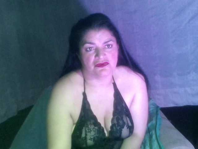 sexy-camy's BongaCams show and profile