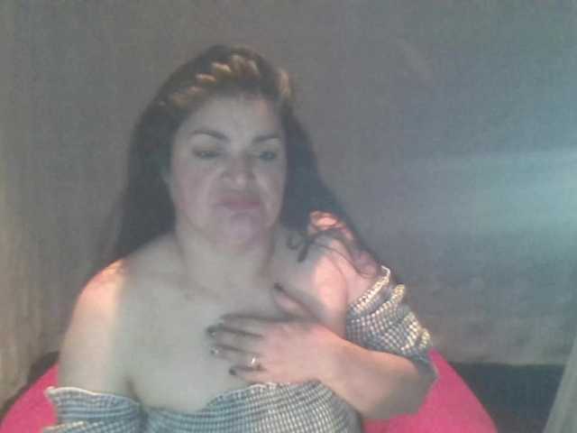 sexy-camy's BongaCams show and profile