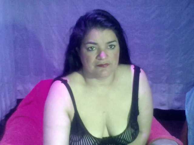 sexy-camy's BongaCams show and profile