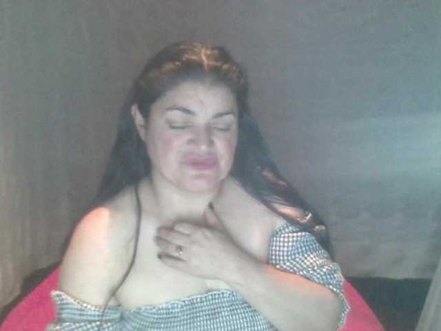 sexy-camy's BongaCams show and profile