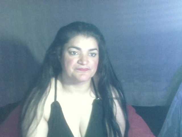 sexy-camy's BongaCams show and profile