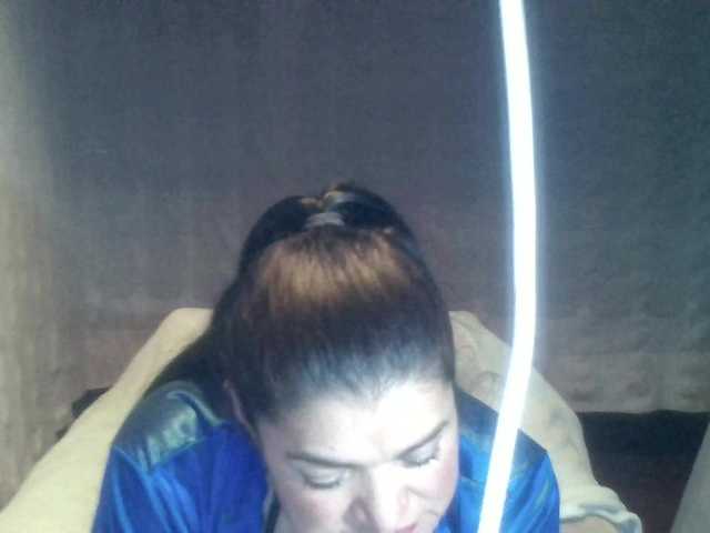 sexy-camy's BongaCams show and profile