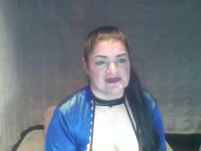 sexy-camy's BongaCams show and profile