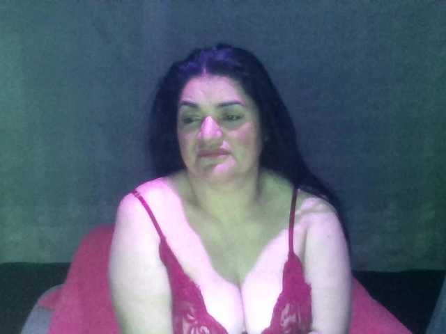 sexy-camy's BongaCams show and profile