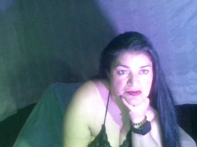 sexy-camy's BongaCams show and profile