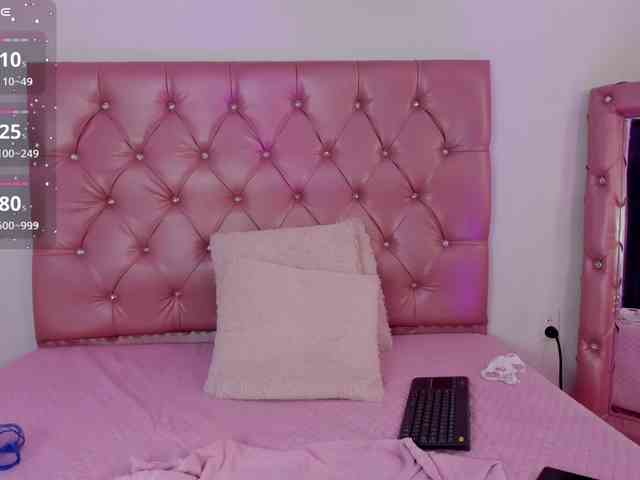 ViolettaOwens webcam