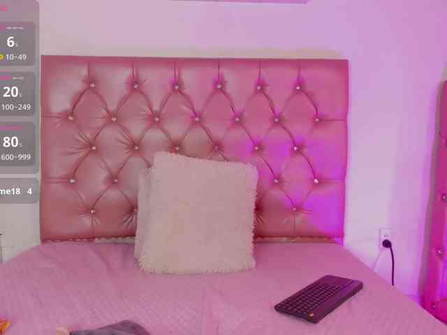 ViolettaOwens webcam