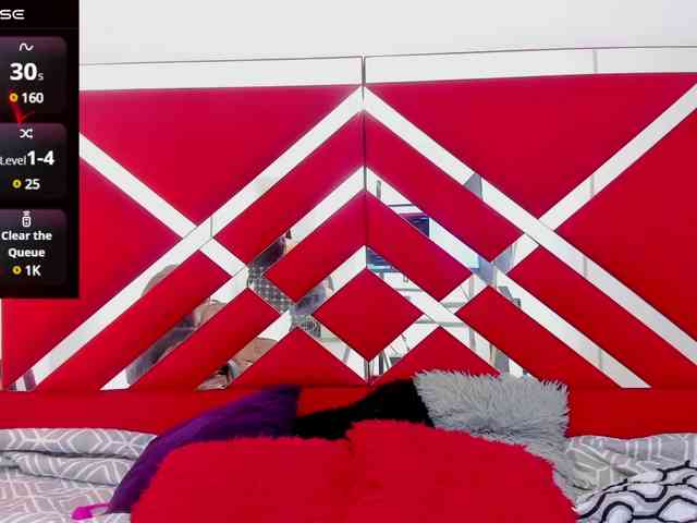 Naomii-smith webcam