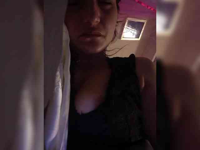 Susanzinkora Live Webcam on BongaCams