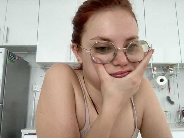 BellaGreymodel from BongaCams