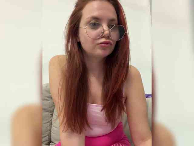 BellaGreymodel Live Webcam on BongaCams