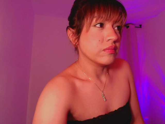 Melyzamek27's BongaCams show and profile