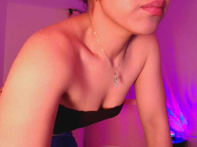 Melyzamek27's BongaCams show and profile