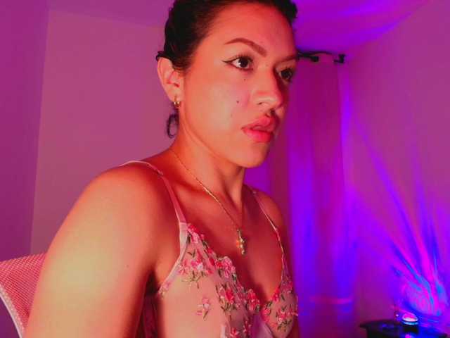 Melyzamek27's BongaCams show and profile
