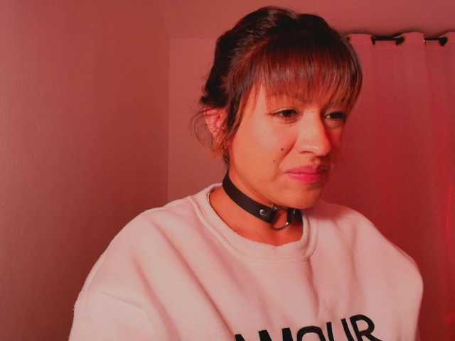 Melyzamek27's BongaCams show and profile