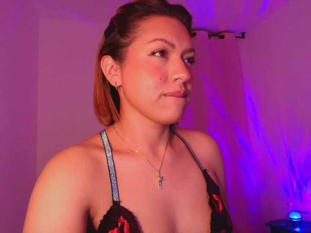 Melyzamek27 Live Cam on BongaCams