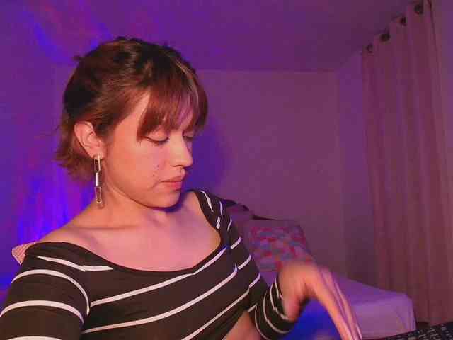 Melyzamek27 webcam
