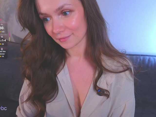 Hotksy's BongaCams show and profile